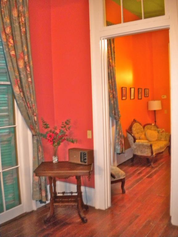 La Belle Esplanade Bed & Breakfast นิวออร์ลีนส์ ภายนอก รูปภาพ