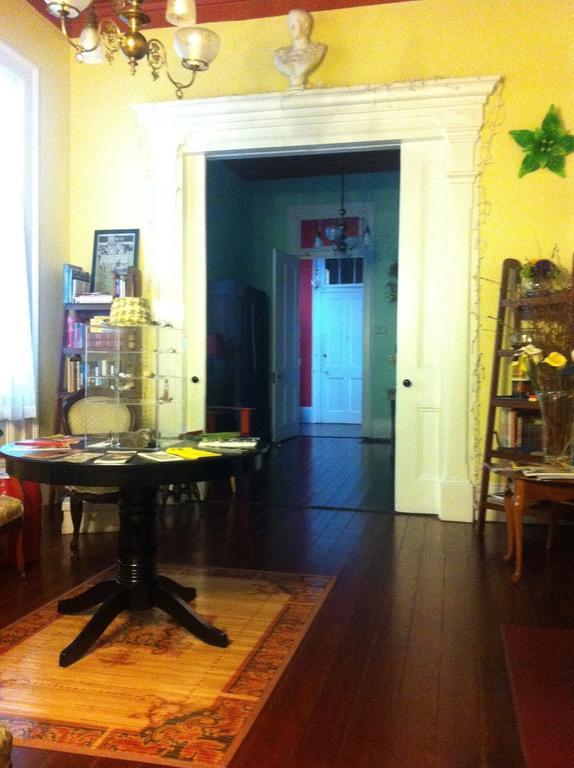 La Belle Esplanade Bed & Breakfast นิวออร์ลีนส์ ภายนอก รูปภาพ